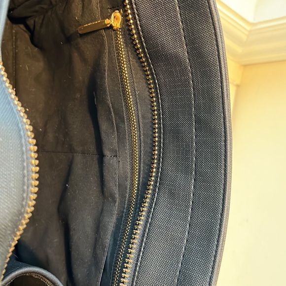 Dagne Dover Signature Tote in black - Picture 6 of 12